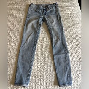 American Eagle Skinny Jeans Light Wash